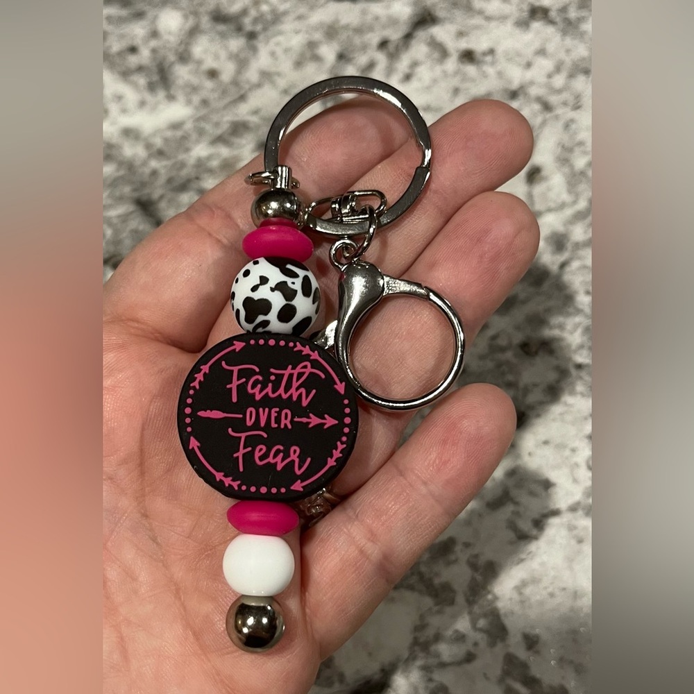 Handmade keychain silicone faith prayer pray Christian Jesus cross homemade
